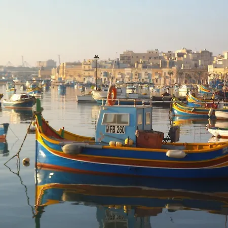 Stunning Views 4 Bedroom Penthouse In * Marsaxlokk