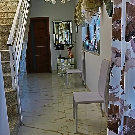 Διαμέρισμα Stunning Views 4 Bedroom Penthouse In *