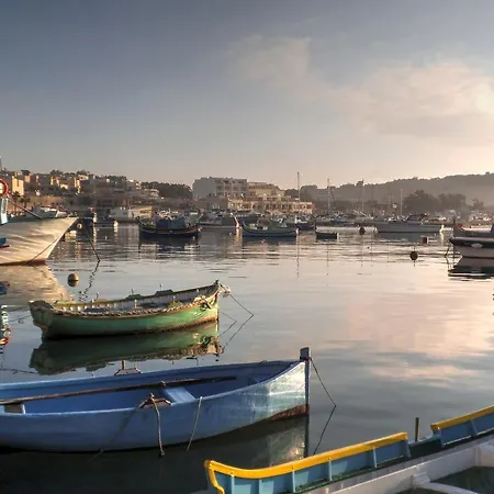 Stunning Views 4 Bedroom Penthouse In * Marsaxlokk