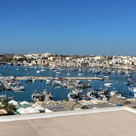 Stunning Views 4 Bedroom Penthouse In Διαμέρισμα